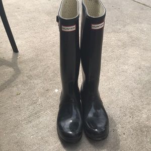 Hunter boots black gloss size 9